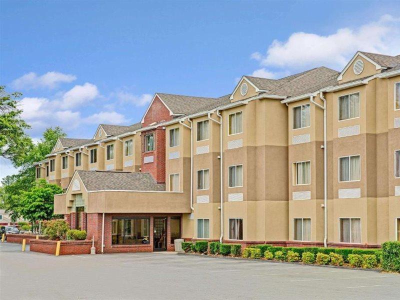 Microtel Inn By Wyndham Lake Norman Cornelius Dış mekan fotoğraf