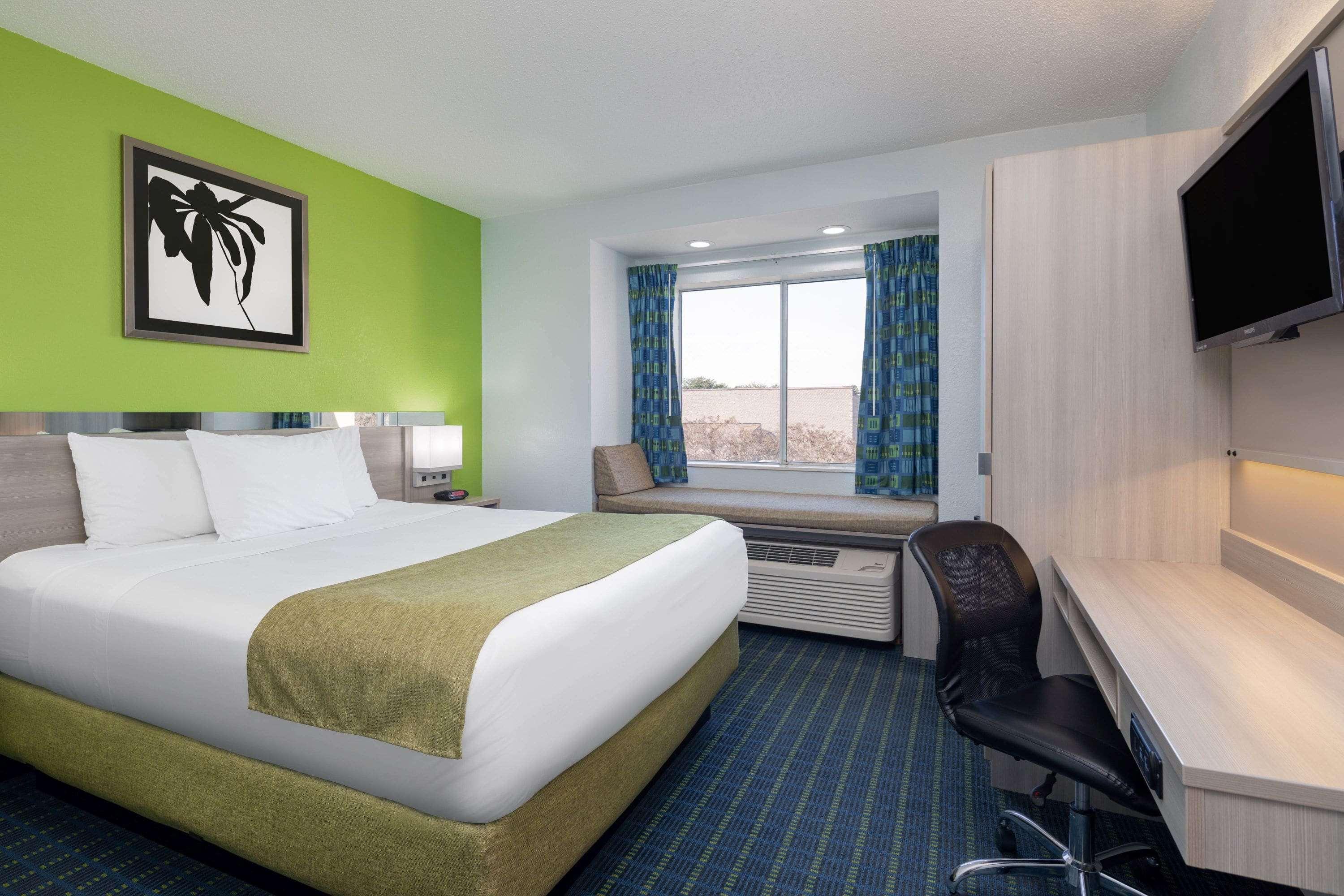 Microtel Inn By Wyndham Lake Norman Cornelius Dış mekan fotoğraf