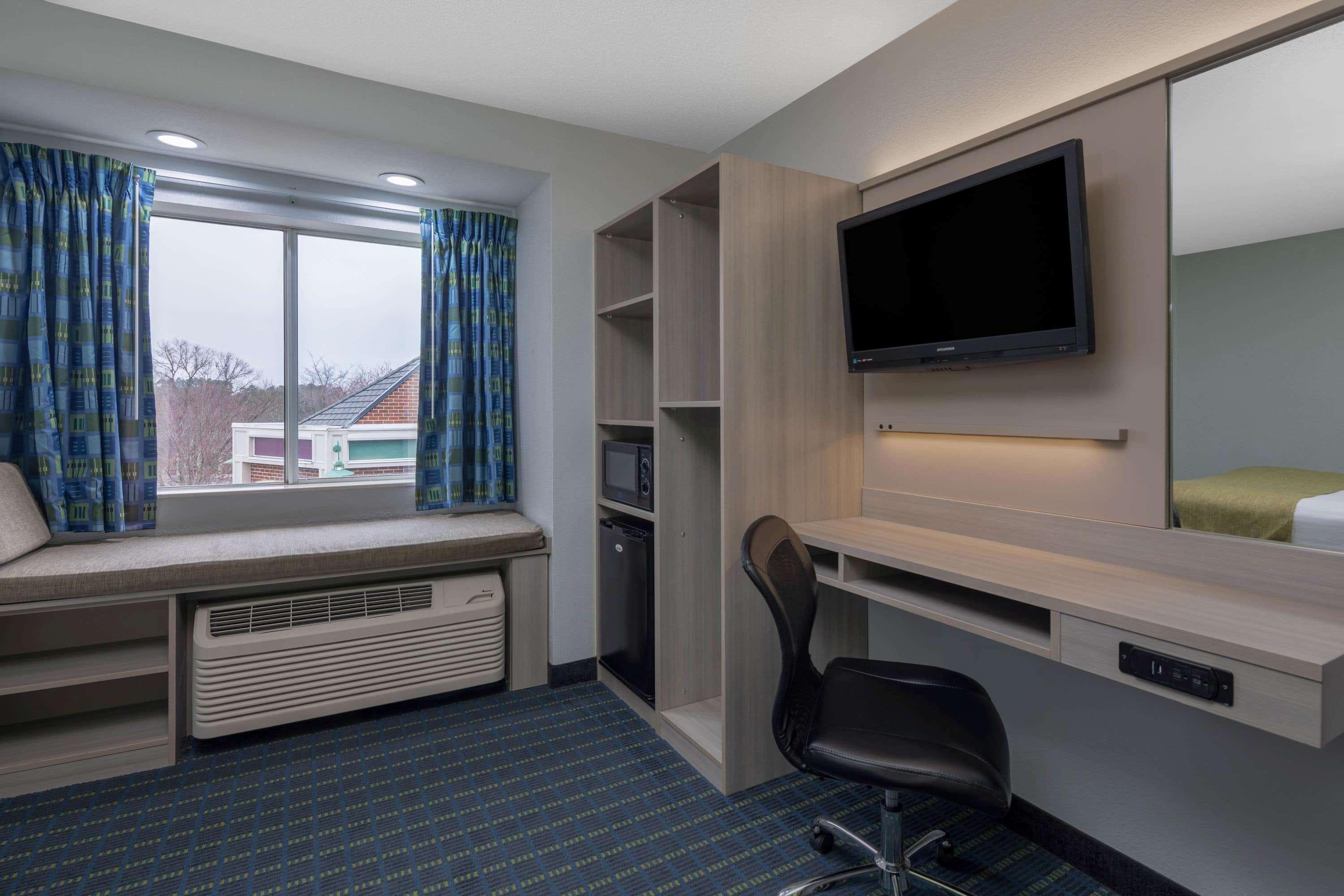 Microtel Inn By Wyndham Lake Norman Cornelius Dış mekan fotoğraf
