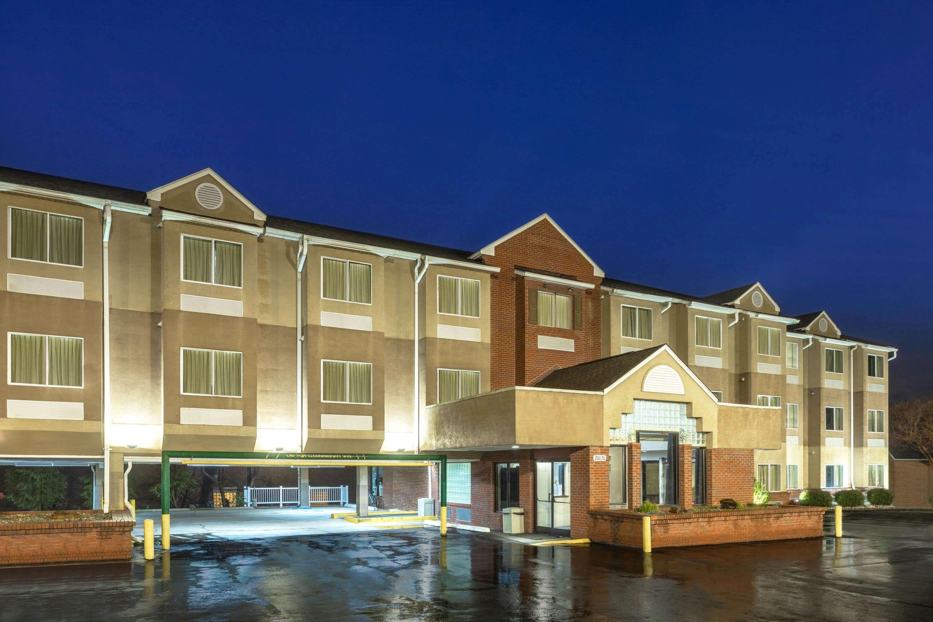 Microtel Inn By Wyndham Lake Norman Cornelius Dış mekan fotoğraf