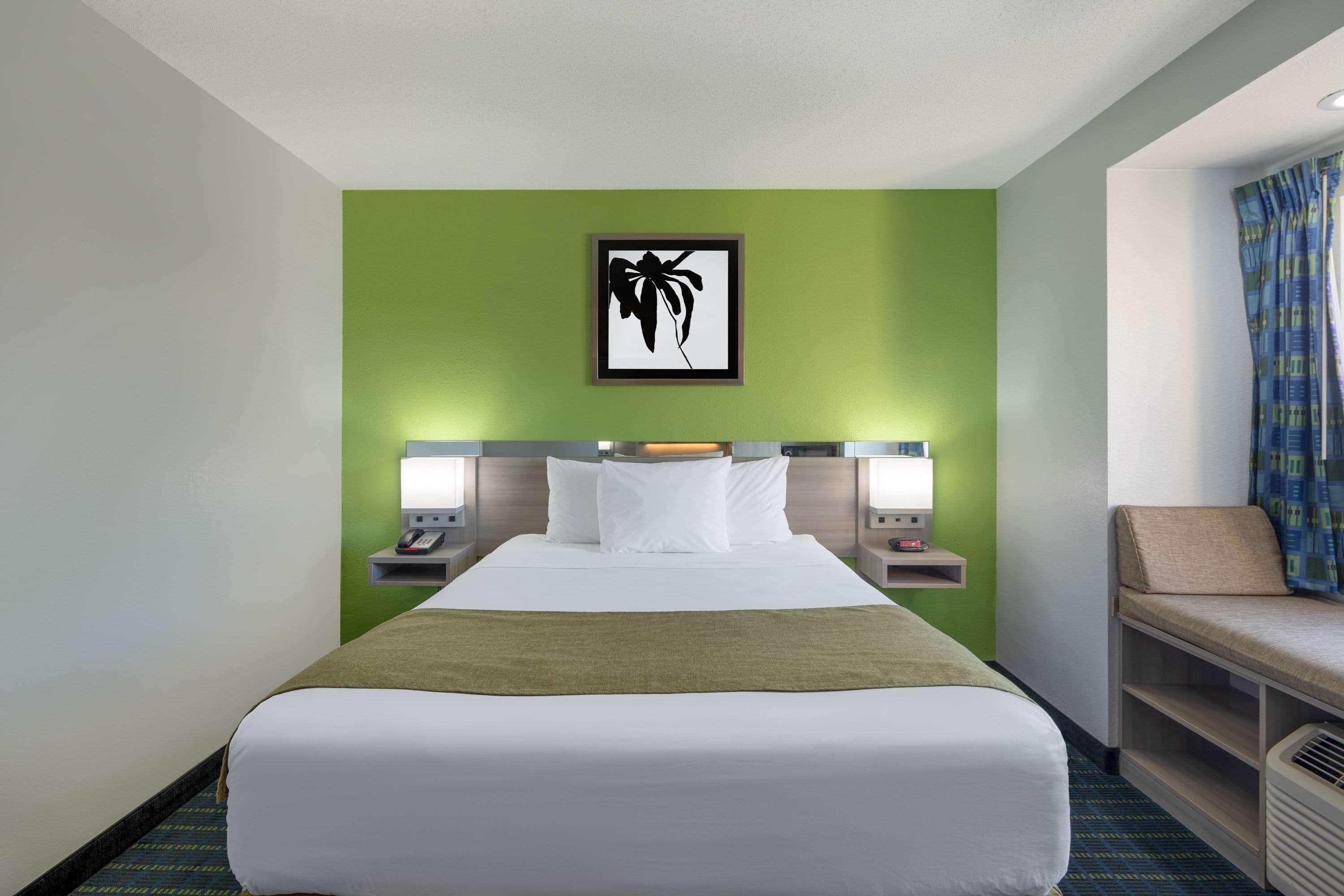 Microtel Inn By Wyndham Lake Norman Cornelius Dış mekan fotoğraf