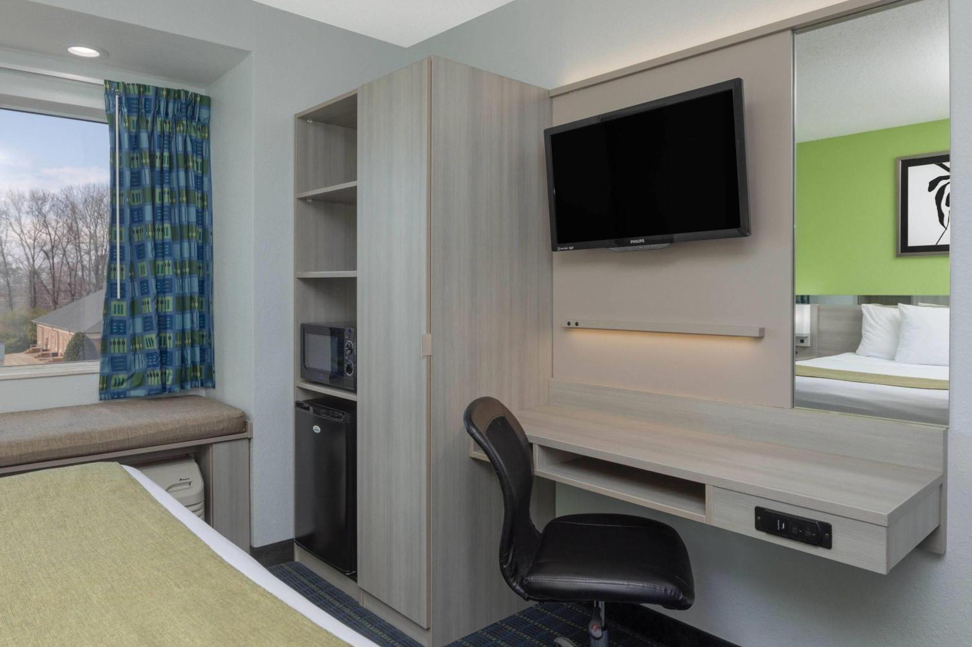 Microtel Inn By Wyndham Lake Norman Cornelius Dış mekan fotoğraf